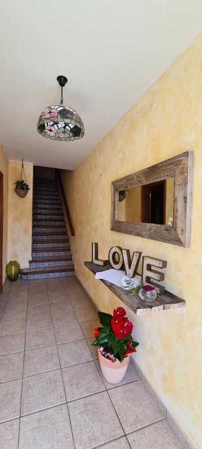 Casa Mon Villa Tiurana ภายนอก รูปภาพ