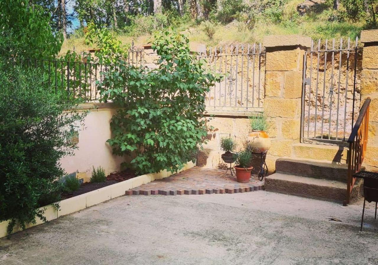 Casa Mon Villa Tiurana ภายนอก รูปภาพ